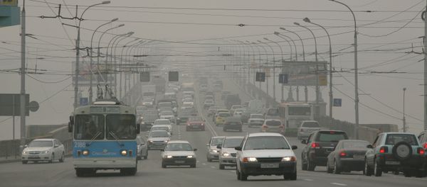 Dense wildfire smog in Novosibirsk Dense wildfire smog in Novosibirsk - Sputnik International