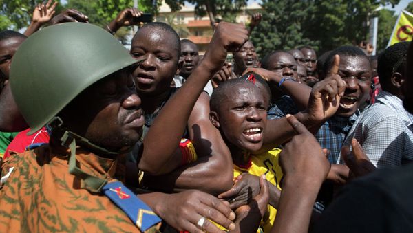 Burkina Faso took an important step toward the return to civilian rule, as the military reinstated the country's constitution. - Sputnik International