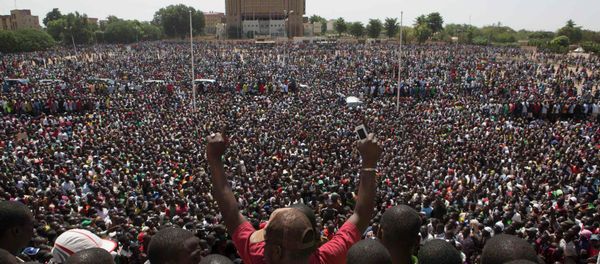 Anti-government protesters gather in the Place de la Nation in Ouagadougou, capital of Burkina Faso Anti-government protesters gather in the Place de la Nation in Ouagadougou, capital of Burkina Faso - Sputnik International