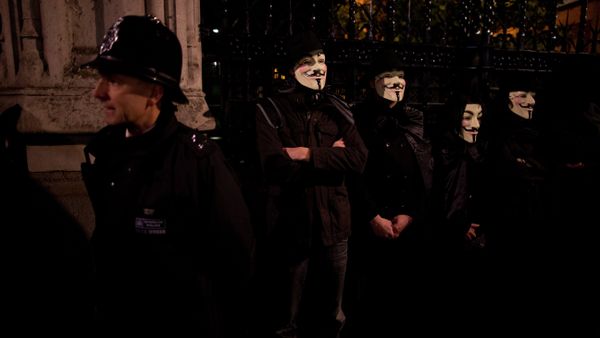 Anonymous supporters wearing Guy Fawkes masks. Archive photo. Anonymous supporters wearing Guy Fawkes masks. Archive photo. - Sputnik International