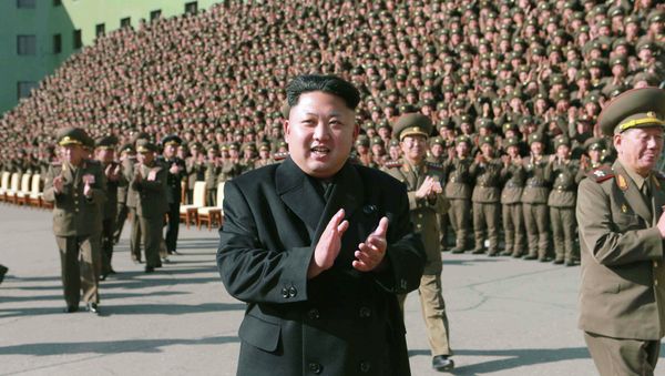 North Korean leader Kim Jong Un has banned the country’s senior officials from smoking imported cigarettes - Sputnik International