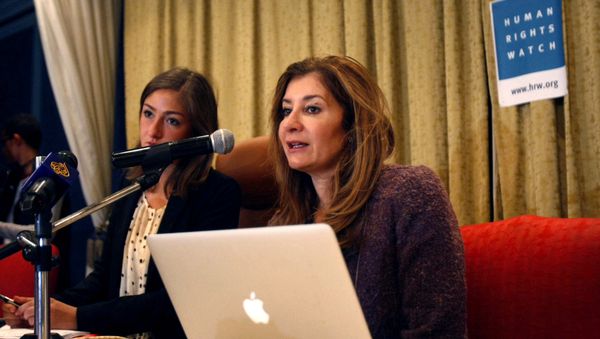 Human Rights Watch director, Sarah Leah Whitson (R) - Sputnik International