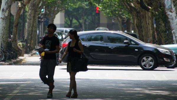 Despite China relaxing its one-child policy, this year only 700,000 more couples applied to authorities to have a second child, less than expected. - Sputnik International