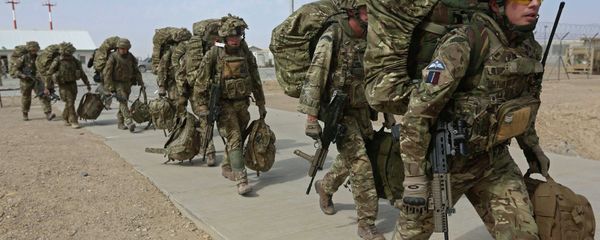 British troops prepare to depart upon the end of operations for U.S. Marines and British combat troops in Helmand British troops prepare to depart upon the end of operations for U.S. Marines and British combat troops in Helmand - Sputnik International