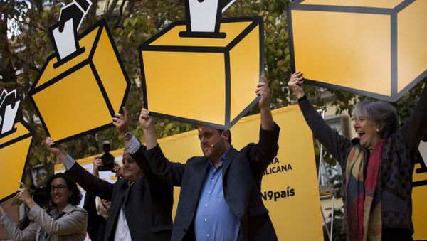 Symbolic Vote on Catalan Independence in Pictures Symbolic Vote on Catalan Independence in Pictures - Sputnik International