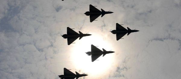 J-10 fighters at an airshow - Sputnik International