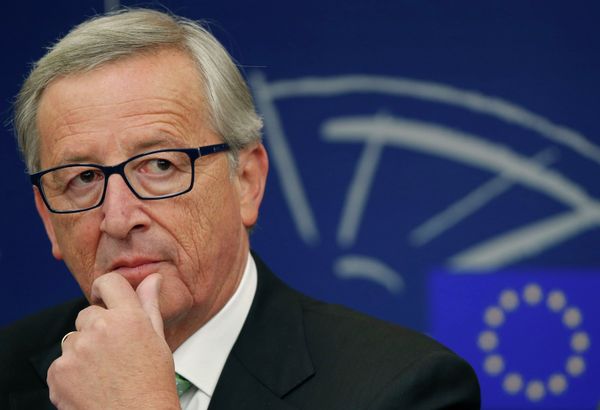 The Luxembourg tax evasion scandal is embarrassing to new European Commission President Jean-Claude Juncker: experts The Luxembourg tax evasion scandal is embarrassing to new European Commission President Jean-Claude Juncker: experts - Sputnik International