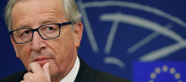The Luxembourg tax evasion scandal is embarrassing to new European Commission President Jean-Claude Juncker: experts - Sputnik International