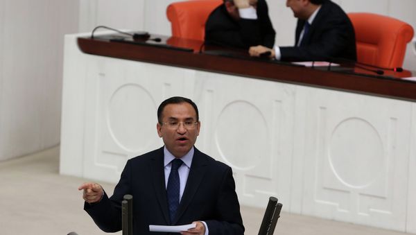 Justice Minister Bekir Bozdag speaks during a special session of the parliament in Ankara, Turkey, Wednesday, March 19, 2014 - Sputnik International
