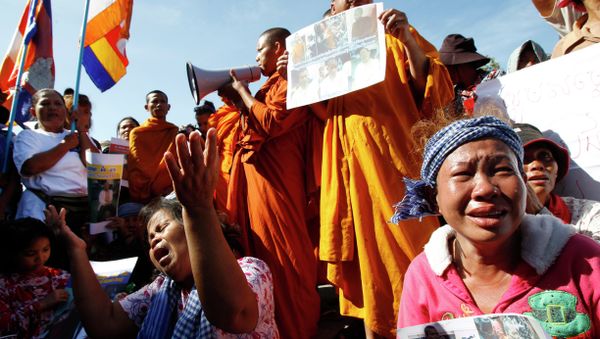 Human Rights Watch (HRW) has slammed Cambodia's government for its latest crackdown on peaceful protesters Human Rights Watch (HRW) has slammed Cambodia's government for its latest crackdown on peaceful protesters - Sputnik International