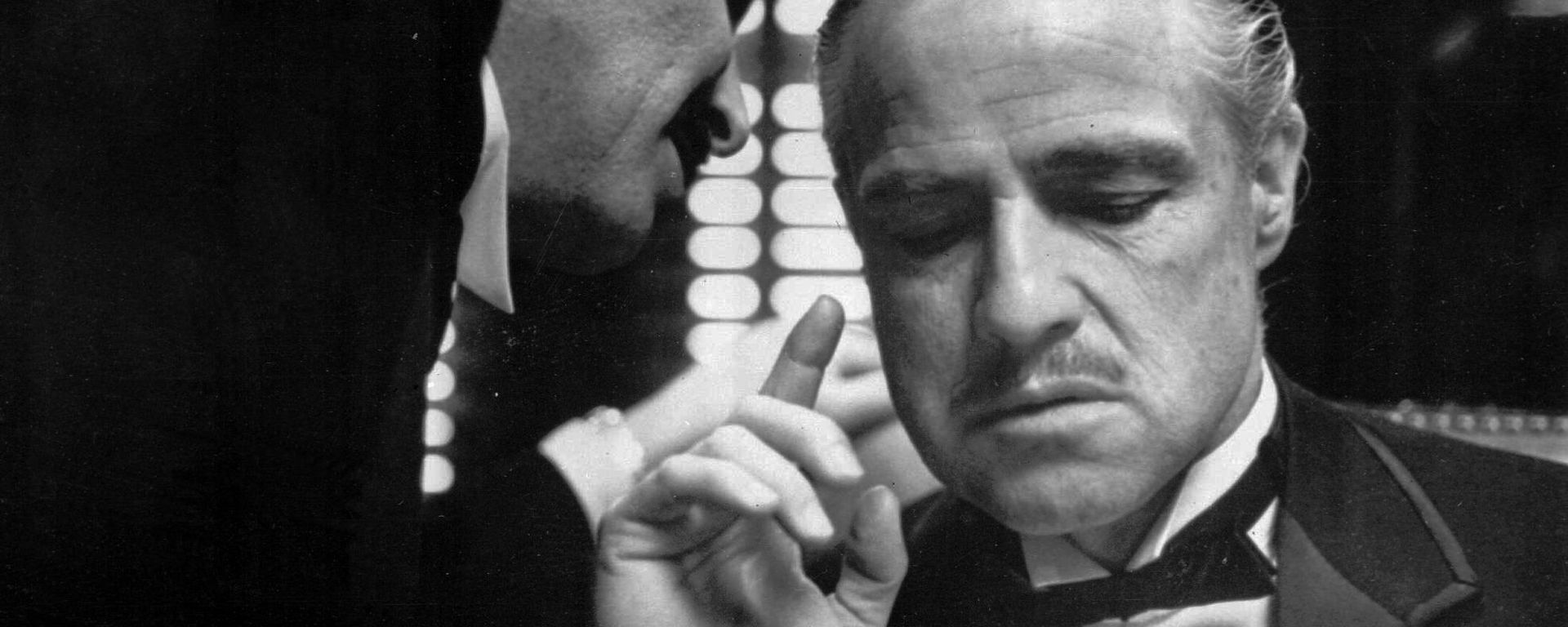 By tradition, the Godfather cannot refuse a request on his daughter's wedding day - Sputnik International, 1920, 28.10.2019