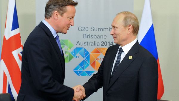 Russian President Vladimir Putin and UK Prime Minister David Cameron expressed their interest during the G20 summit in Brisbane, Australia, in restoring the relations between Russia and the West as well as in finding measures for settling the Ukrainian crisis. - Sputnik International