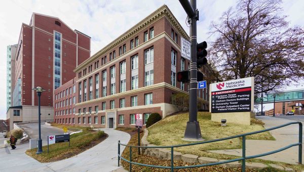 The Nebraska Medical Center is seen in Omaha, Neb., Friday, Nov. 14, 2014. - Sputnik International