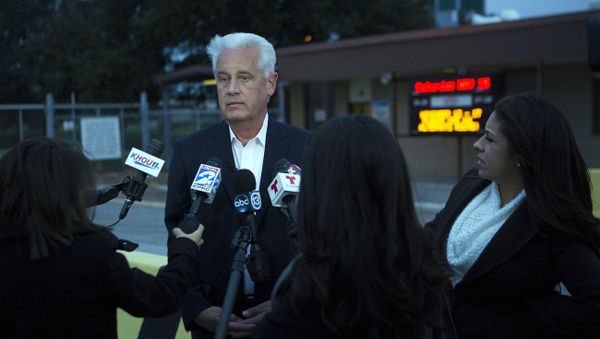 Randall Clements, plant manager of DuPont facility in LaPorte expressed the sadness the employees and managers are feeling for the fatal loss of four of their employees after a gas release took place in the plant at early Saturday, Nov. 15, 2014. Randall Clements, plant manager of DuPont facility in LaPorte expressed the sadness the employees and managers are feeling for the fatal loss of four of their employees after a gas release took place in the plant at early Saturday, Nov. 15, 2014. - Sputnik International