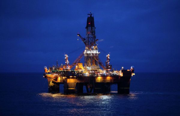 Russian Arctic oil drilling platform. Russian Arctic oil drilling platform. - Sputnik International