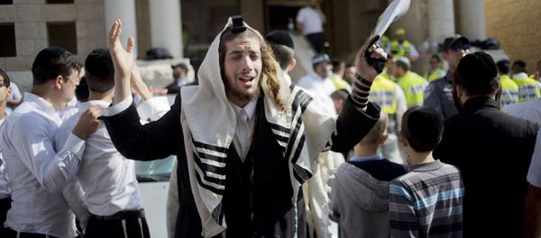 An ultra-Orthodox Jewish man An ultra-Orthodox Jewish man - Sputnik International