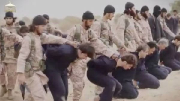ISIS announces the beheading of Peter Kassig and others syrians prisonners, one of the ISIS killer is a French Maxime - Sputnik International