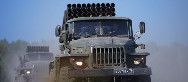 Deployment of Grad Russian multiple rocket launcher system during an exercise in missile strike and artillery fire control at the Chebarkul Deployment of Grad Russian multiple rocket launcher system during an exercise in missile strike and artillery fire control at the Chebarkul - Sputnik International