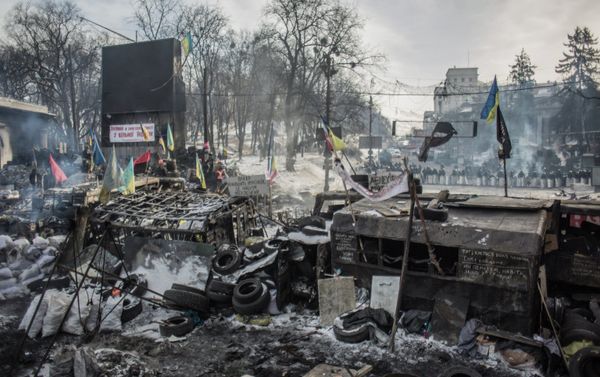 A barricade on Grushevskogo Street in Kiev. A barricade on Grushevskogo Street in Kiev. - Sputnik International