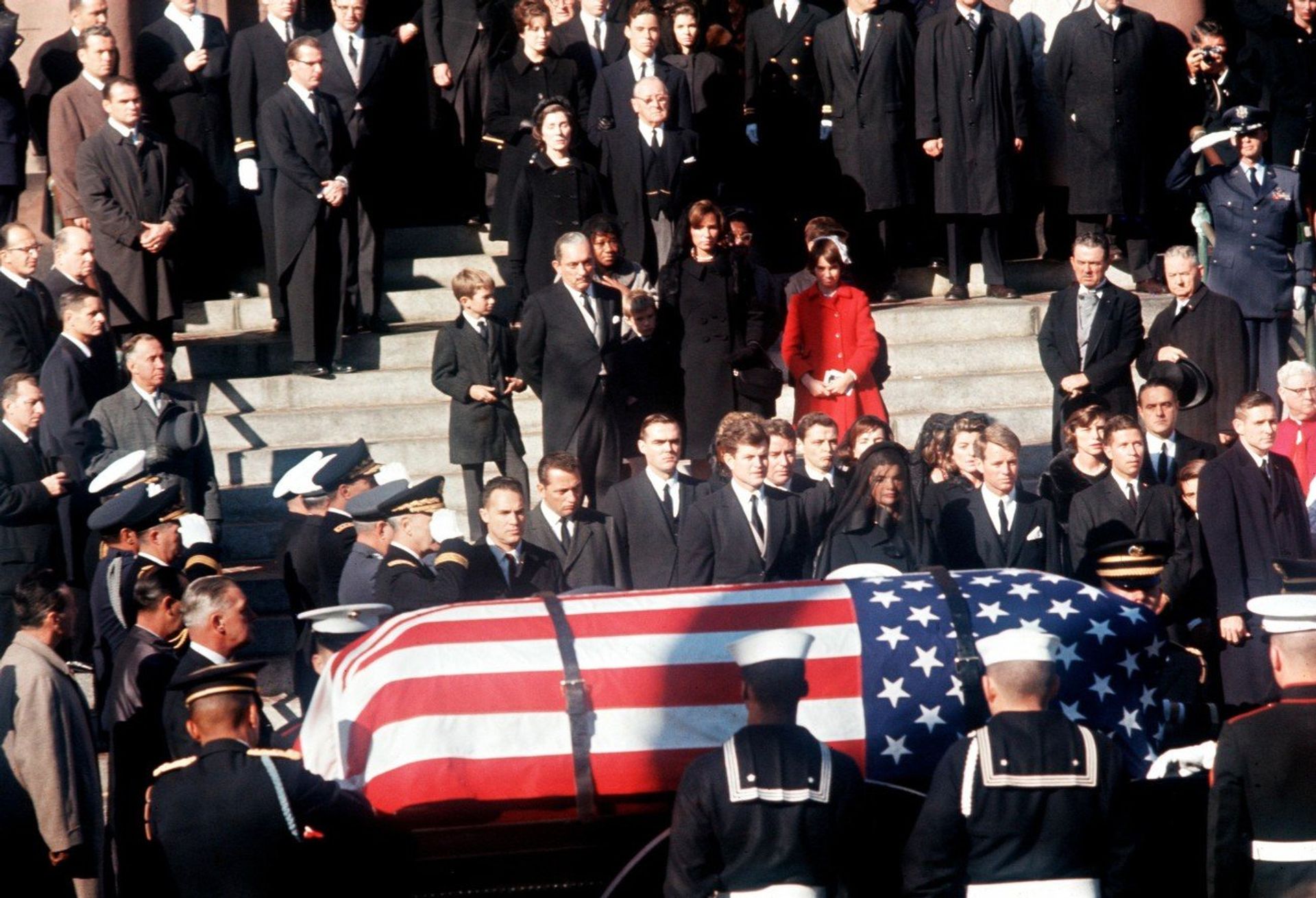 ‘A Man Courting Danger’: JFK Had Secret Agents 'Drop Back' on Fateful Assassination Day, Claims Book ‘A Man Courting Danger’: JFK Had Secret Agents 'Drop Back' on Fateful Assassination Day, Claims Book - Sputnik International, 1920, 17.05.2021