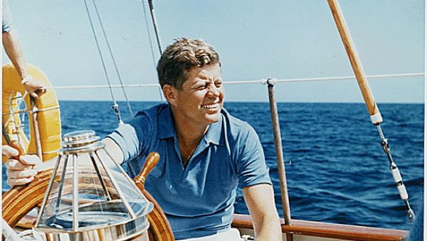 President John F. Kennedy goes sailing - Sputnik International