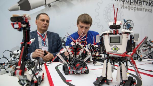 Speaking at the Day of Robotechnics Olympiad in Sochi on Friday, Russian education officials revealed plans to make robotics a subject in the country's school curriculum. - Sputnik International