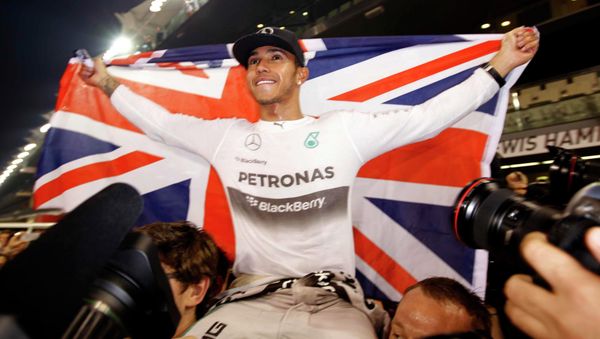 Lewis Hamilton of Mercedes has been crowned 2014 Formula One world champion - Sputnik International