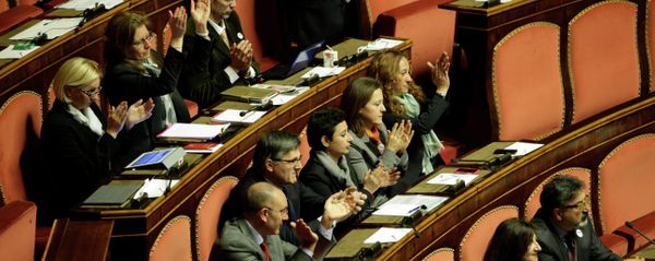 A group of Five Star Movement Senators clap their hands during the Italian Parliament inaugural session, in Rome's Senate. (File) A group of Five Star Movement Senators clap their hands during the Italian Parliament inaugural session, in Rome's Senate. (File) - Sputnik International