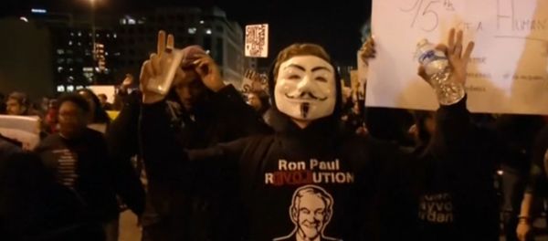 Over 3,000 People March in Washington DC Over Ferguson Grand Jury Decision - Sputnik International