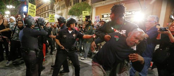 Making policemen wear body-mounted cameras and recording interactions with the public will not change the behavior of a force that is ultimately racist Making policemen wear body-mounted cameras and recording interactions with the public will not change the behavior of a force that is ultimately racist - Sputnik International