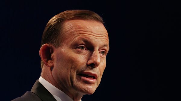 Australia will provide more than $2 million dollars to the armed forces of Ukraine. Ukrainian President Petro Poroshenko is currently in Australia meeting with Prime Minister Tony Abbott. Australia will provide more than $2 million dollars to the armed forces of Ukraine. Ukrainian President Petro Poroshenko is currently in Australia meeting with Prime Minister Tony Abbott. - Sputnik International