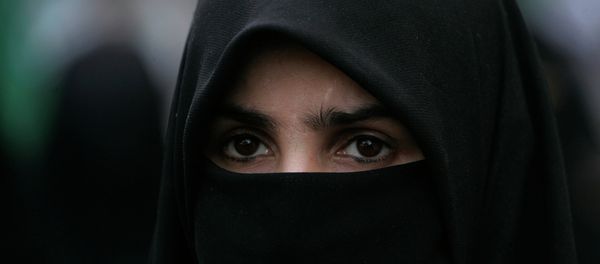 ISIL better be careful when trying to recruit new members in Russia’s Chechnya. Terrorists hunting for jihadi brides might end up getting hunted by female spammers instead, looking to get easy money from the recruiters. ISIL better be careful when trying to recruit new members in Russia’s Chechnya. Terrorists hunting for jihadi brides might end up getting hunted by female spammers instead, looking to get easy money from the recruiters. - Sputnik International