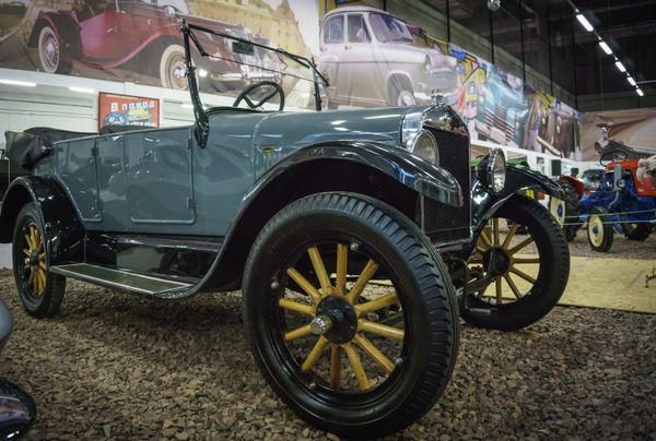 Vintage Car Show in St. Petersburg Vintage Car Show in St. Petersburg - Sputnik International