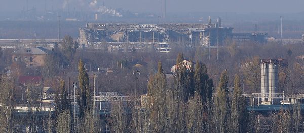 Donetsk ahead of early election of head and People's Council deputies of DPR Donetsk ahead of early election of head and People's Council deputies of DPR - Sputnik International