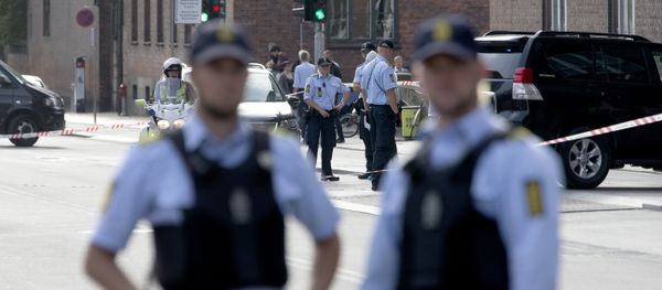 The police will of course investigate and prosecute if they believe someone has operated against Danish legislation while they were in Syria. But in Denmark the police does not only investigate and prosecute, we also work preventive and that's what we do in this program, the press adviser for Aarhus municipality Henning Mols said. The police will of course investigate and prosecute if they believe someone has operated against Danish legislation while they were in Syria. But in Denmark the police does not only investigate and prosecute, we also work preventive and that's what we do in this program, the press adviser for Aarhus municipality Henning Mols said. - Sputnik International
