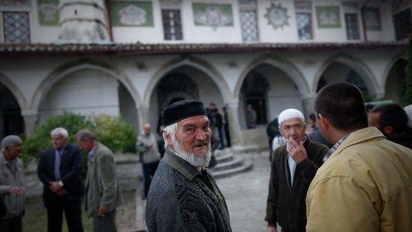 Russia has put all the necessary conditions in place to solve the current issues affecting Crimean Tatars, Crimean NGO Milli Firka said Thursday. - Sputnik International