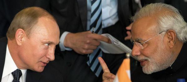 Russia's President Vladimir Putin, left, and India's Prime Minister Narendra Modi Russia's President Vladimir Putin, left, and India's Prime Minister Narendra Modi - Sputnik International