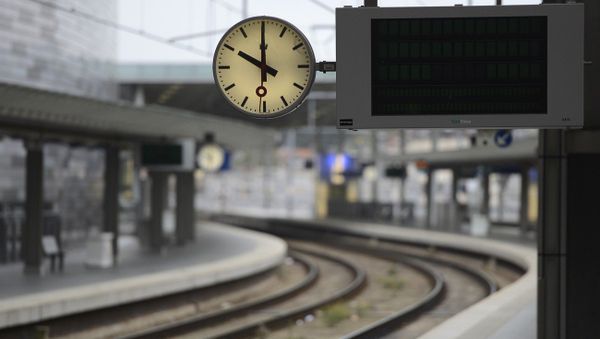Belgium’s public transport system has been paralyzed on Monday as the capital, Brussels, goes on strike against austerity measures that have been proposed by the county’s new government. - Sputnik International