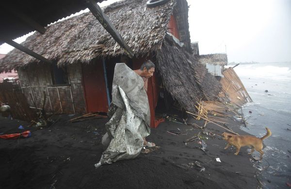 Fury of Nature:Typhoon Hagupit Wreaks Havoc in Philippines - Sputnik International