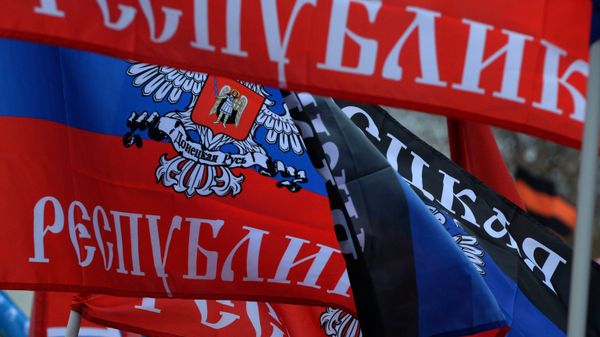 Donetsk People's Republic still insists on December 12 as the date of the next Contact Group meeting on the Ukrainian crisis in Minsk, according to spokesman for the Donetsk People's Republic. Donetsk People's Republic still insists on December 12 as the date of the next Contact Group meeting on the Ukrainian crisis in Minsk, according to spokesman for the Donetsk People's Republic. - Sputnik International