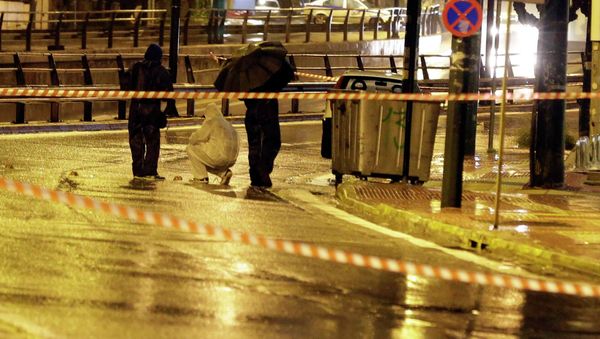 Police forensic experts investigate an area near Israeli Embassy in Athens, early Friday, Dec. 12, 2014. Police forensic experts investigate an area near Israeli Embassy in Athens, early Friday, Dec. 12, 2014. - Sputnik International