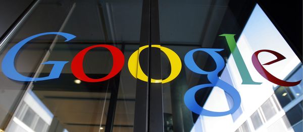 Logo of Google on the front door of the new Google European tech center in Zurich, Switzerland Logo of Google on the front door of the new Google European tech center in Zurich, Switzerland - Sputnik International