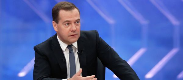 Dmitry Medvedev interviewed by Russian TV channels - Sputnik International