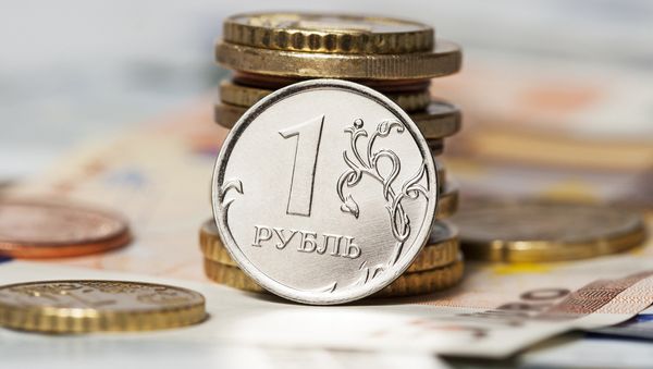 Research by Swiss bank UBS said that there is a risk of mild capital control measures being introduced in the country - Sputnik International