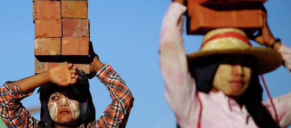 Workers in Myanmar - Sputnik International