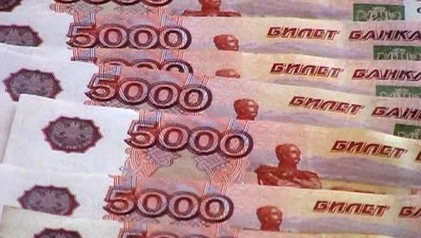 The freefall of the rouble and the Russian central bank's decision to increase interest rates from 10.5 to 17 percent are not due only to US and EU sanctions: State Dept. - Sputnik International
