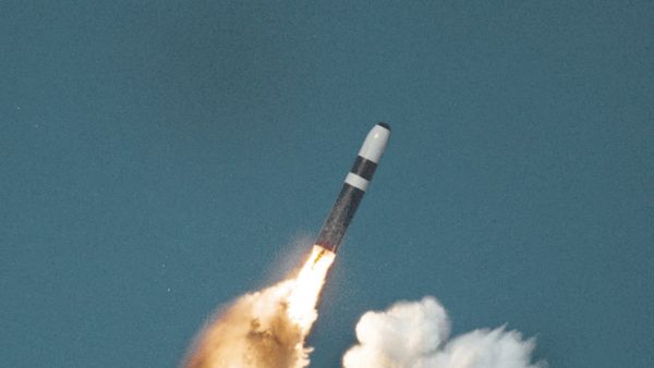 Trident II missile underwater launch - Sputnik International