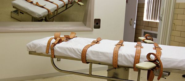 Lethal injection chamber - Sputnik International
