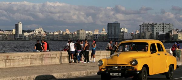US President Barack Obama may pay a visit to Cuba amid restoring diplomatic relations between Washington and Havana, White House spokesperson Josh Earnest said Wednesday. - Sputnik International