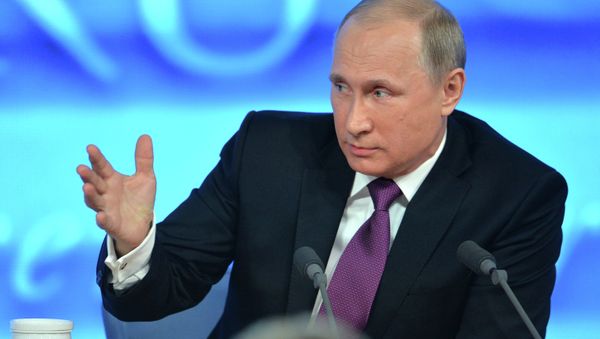 December 18, 2014. President of Russia Vladimir Putin during his tenth annual major news conference at the World Trade Centre on Krasnopresnenskaya Embankment. December 18, 2014. President of Russia Vladimir Putin during his tenth annual major news conference at the World Trade Centre on Krasnopresnenskaya Embankment. - Sputnik International